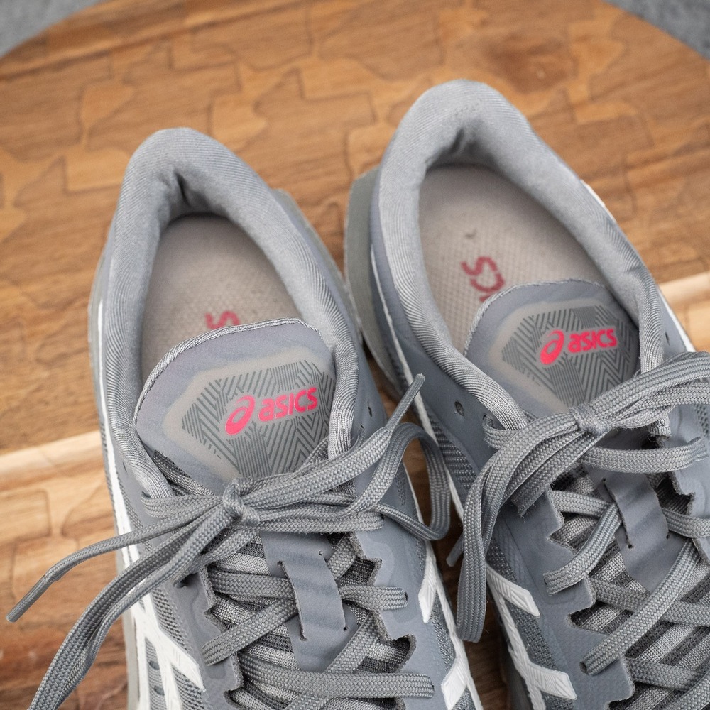 Asics‎ Novablast Women's Size 9 US Sneakers Shoes Sheet Rock White 1012A584 - Picture 7 of 10